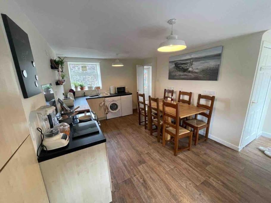 Honeycomb Cottage Newburgh  외부 사진
